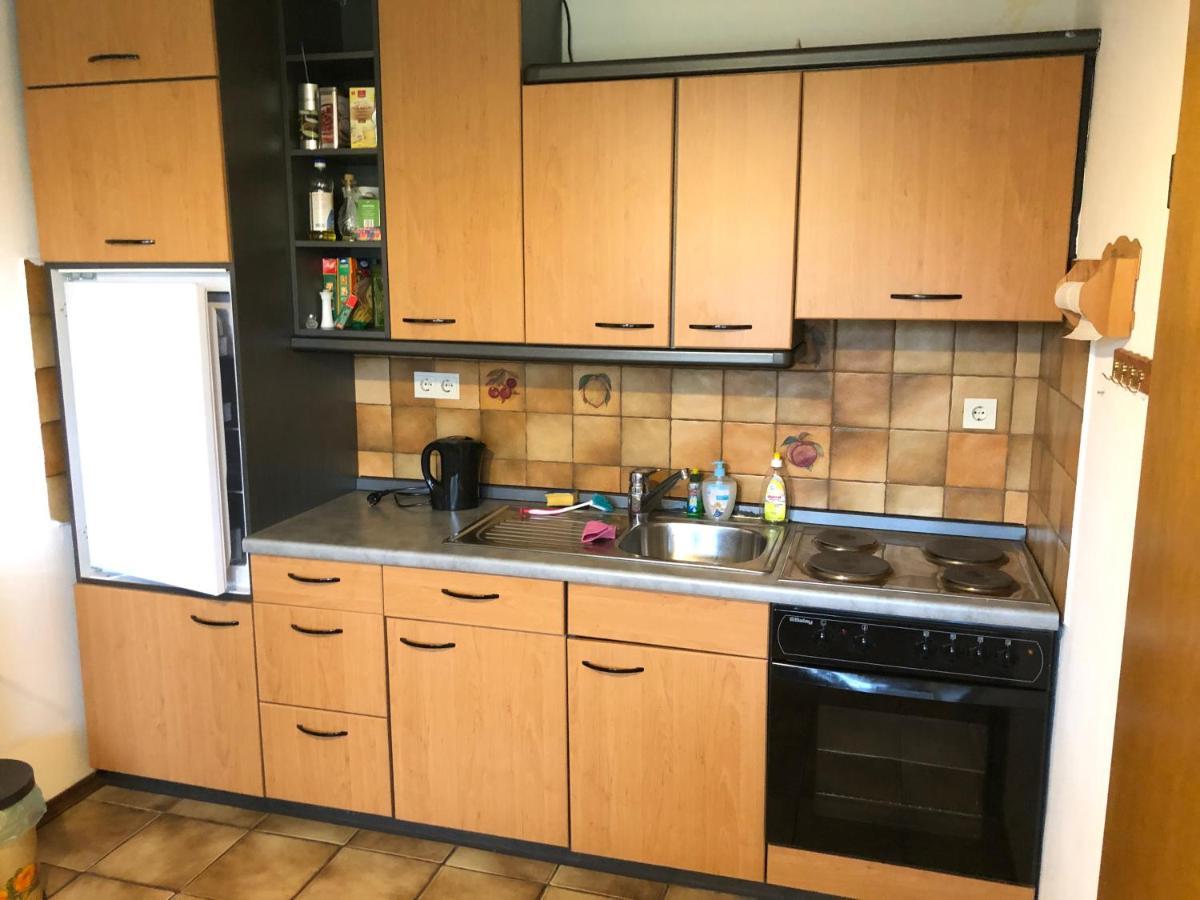 פולדה Ferienwohnung Rhoenblick מראה חיצוני תמונה