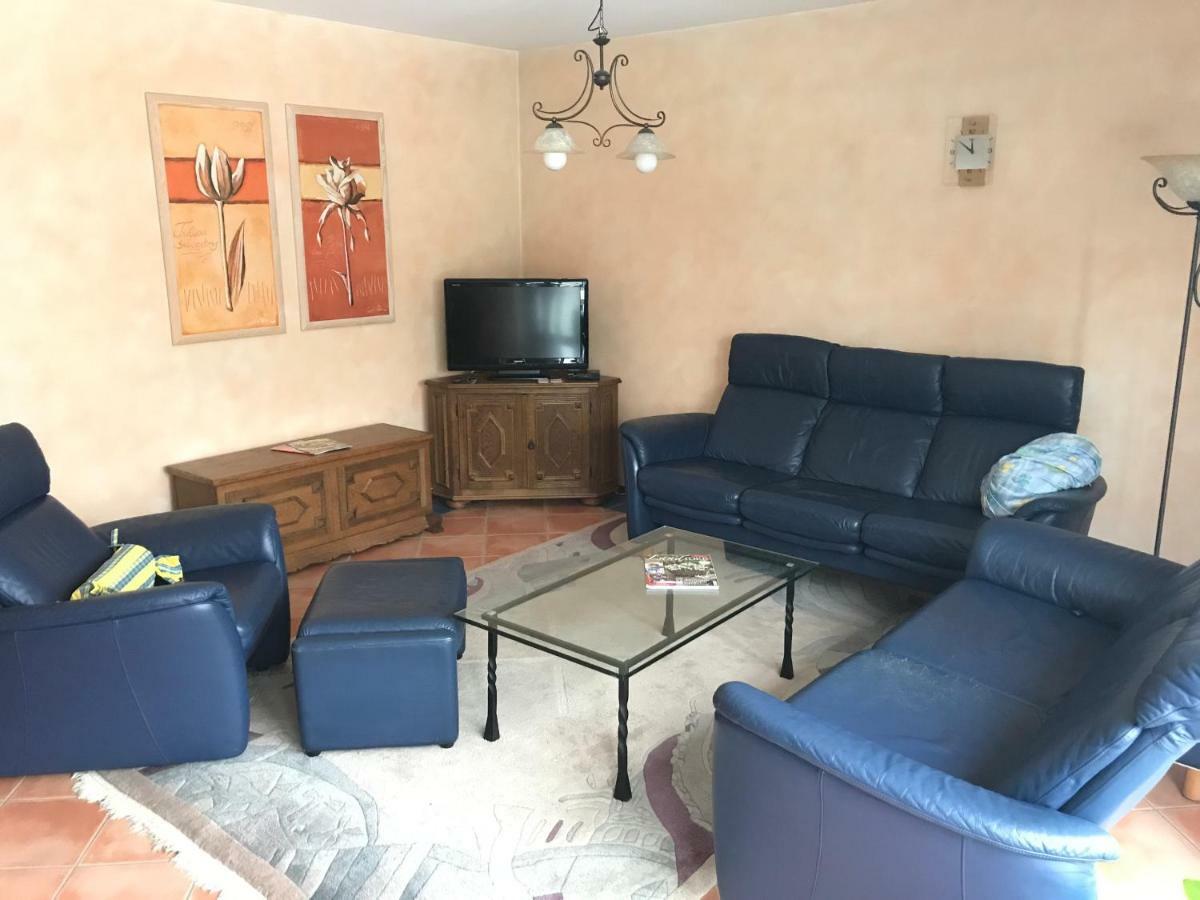 פולדה Ferienwohnung Rhoenblick מראה חיצוני תמונה